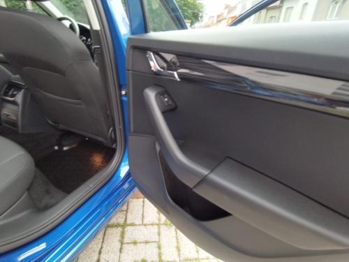 https://www.hollandrcars.cz/image_store/system/0000/0000/229_d--fotka-mobile.jpg