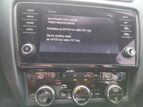https://www.hollandrcars.cz/image_store/system/0000/0000/233_d--fotka-mobile.jpg