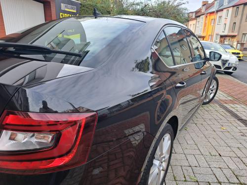 https://www.hollandrcars.cz/image_store/system/0000/0000/407_d--fotka-mobile.jpg